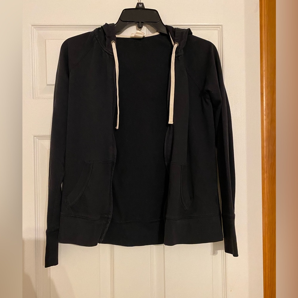 Black Sweatshirt